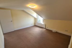Lounge- click for photo gallery